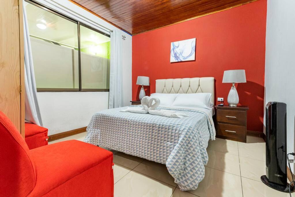 Private Bedroom 10 Minutes From The Sjo Airport Alajuela Екстериор снимка