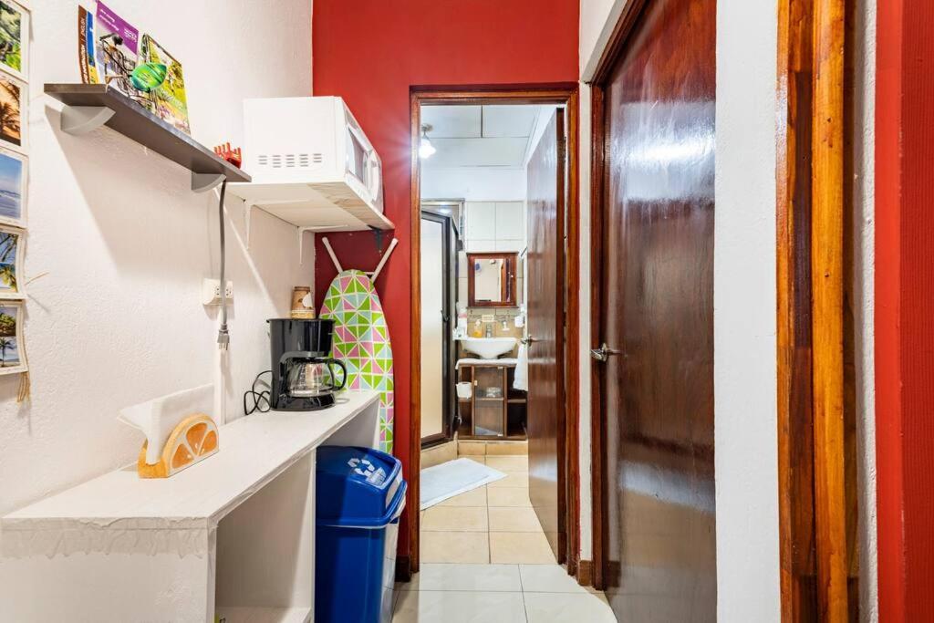Private Bedroom 10 Minutes From The Sjo Airport Alajuela Екстериор снимка
